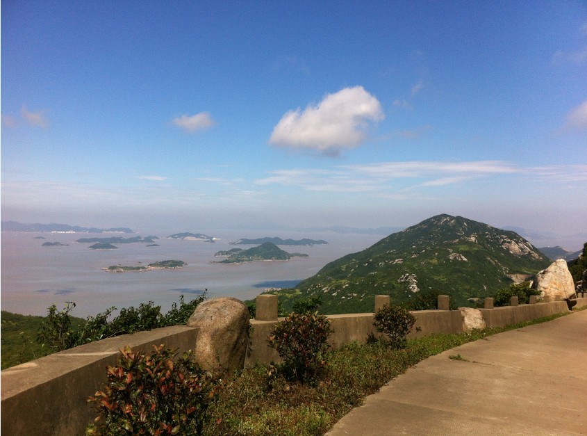 周边大小岛屿一览无余